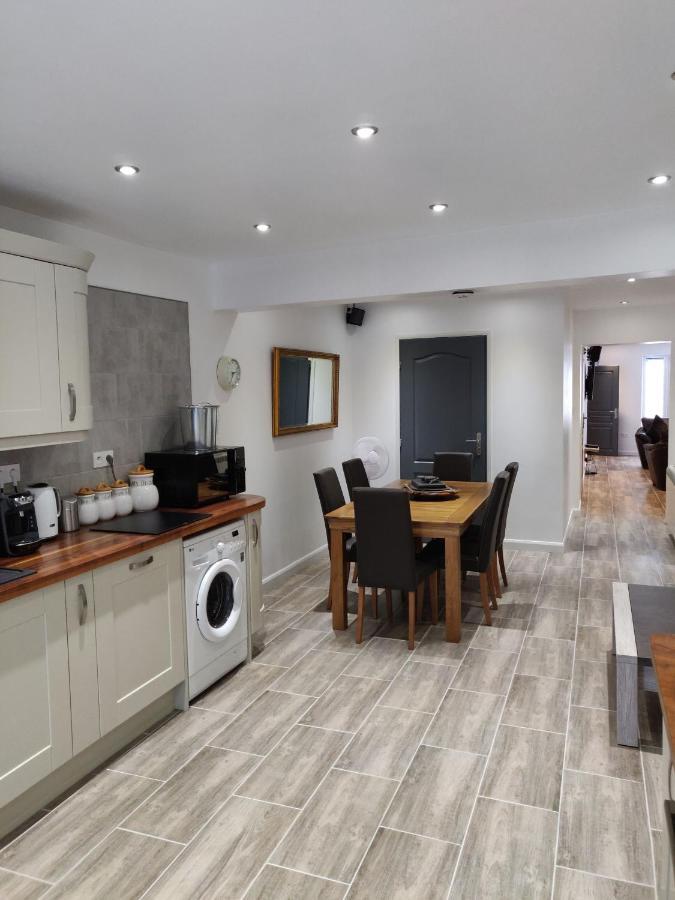 Dobbies Adults Only Boutique Apartment Saint-Marcel-sur-Aude Buitenkant foto