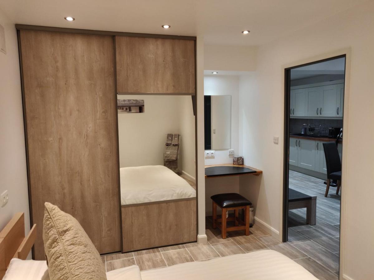Dobbies Adults Only Boutique Apartment Saint-Marcel-sur-Aude Buitenkant foto